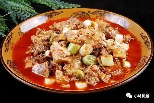 川味红烧肥肠怎么做，川味红烧肥肠的家常做法大全（这些做法值得大家参考）
