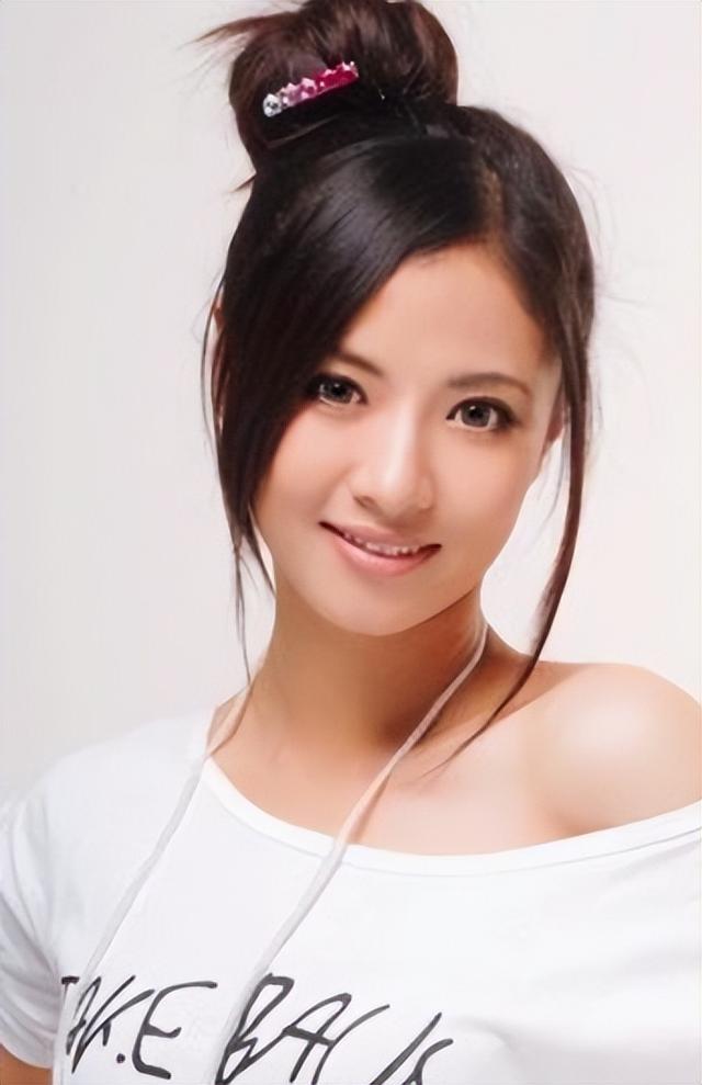 姚贝娜与那英的关系，记忆中还有她们的身影