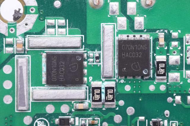 华为光伏逆变器，华为的光伏逆变器受不受禁令（拆解华为450W智能光伏优化器带你有全新了解）