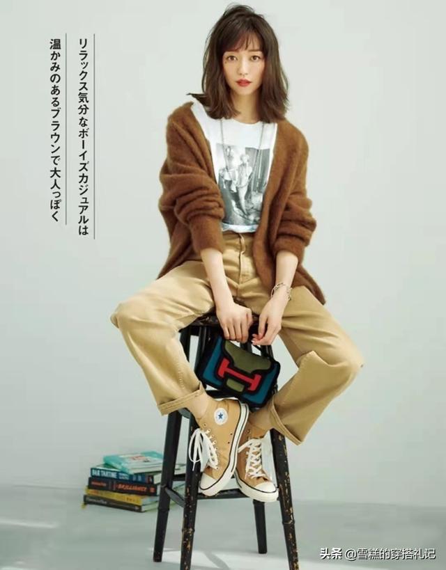 棕色衣服适合什么皮肤穿，棕红皮肤不适合穿什么颜色的衣服（许多人喜欢穿“棕色”）