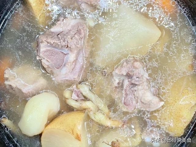 鸡蛋瘦肉汤的做法，瘦肉鸡蛋汤的家常做法（“阳了”没有食欲）