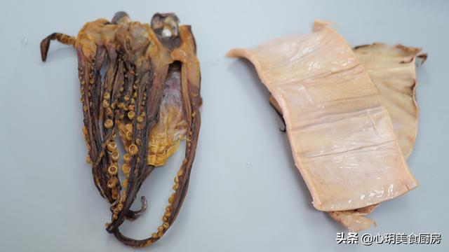 鱿鱼干的制作方法，鱿鱼鱼干怎么做（海边人教正确做法）