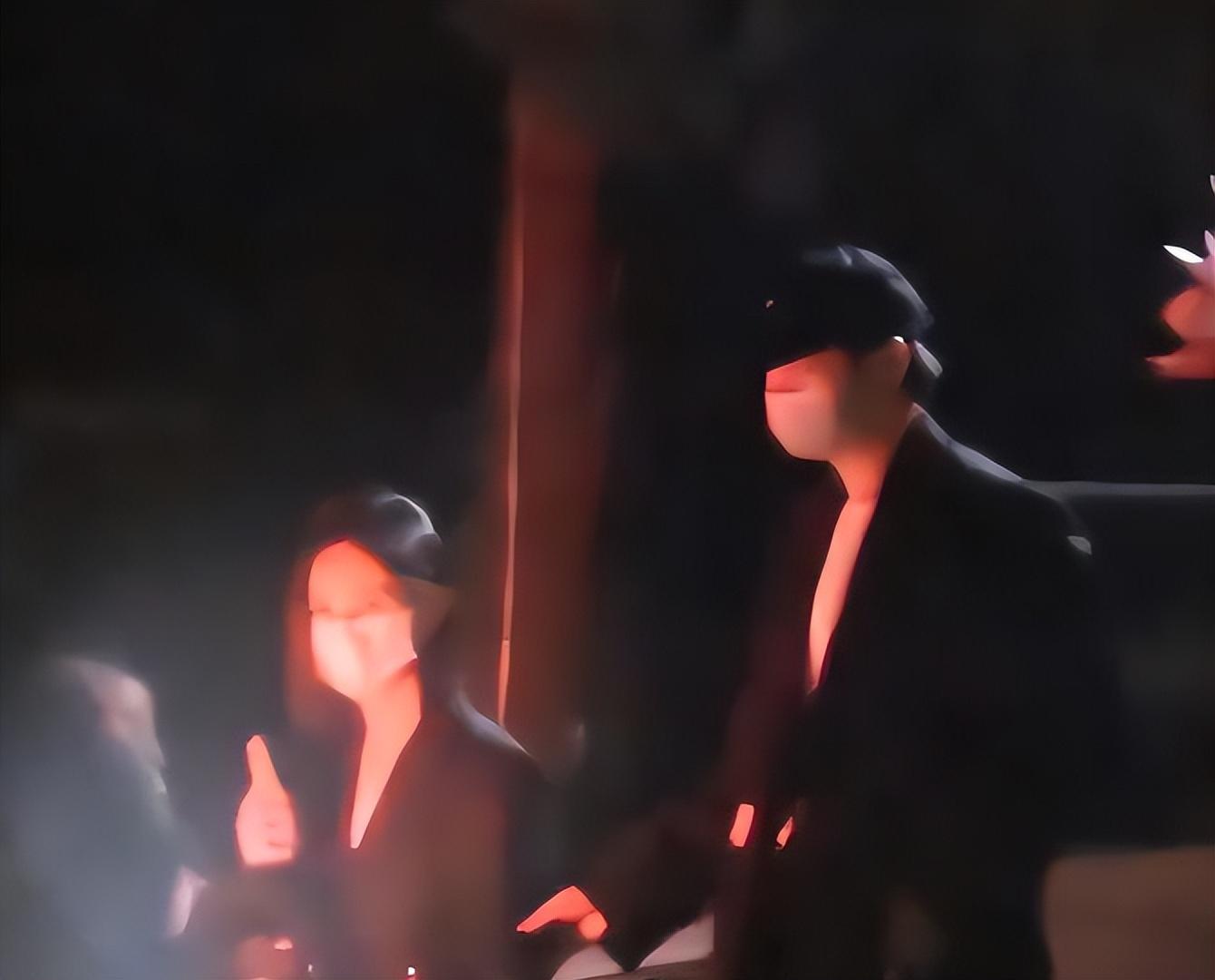 蓝学校（仅两天娱圈的瓜田就这么生猛）