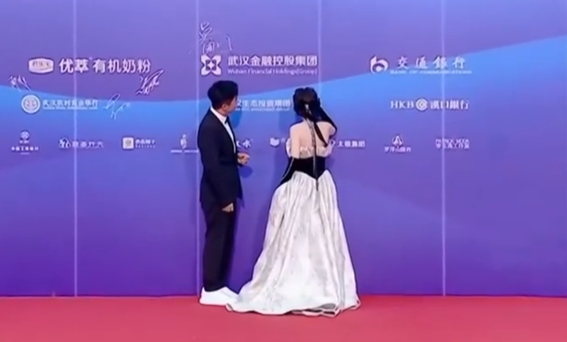 谭卓最佳电影，百花奖红毯看点多