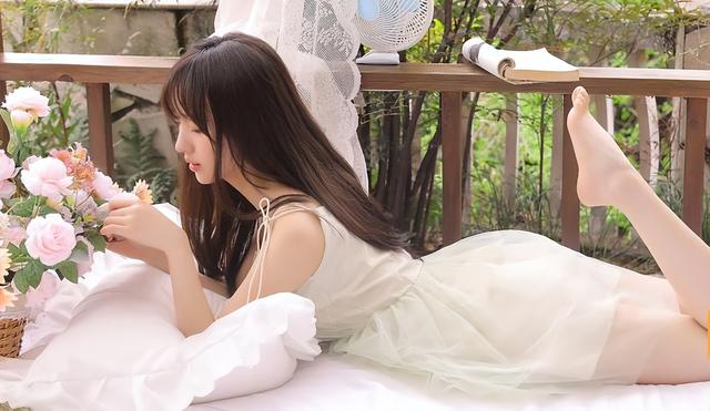 如何与女生交往，如何与女生交往法国（想追到自己喜欢的女生一定要知道这3步能增大你追到女生的机率）