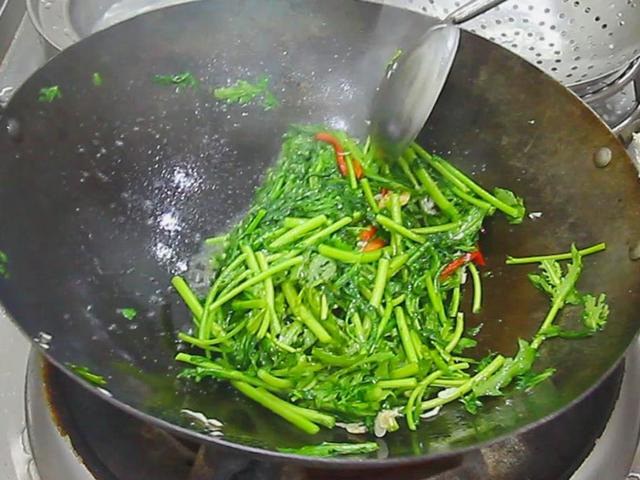 吃什么食物可以去火，降胃火吃什么食物最好（多吃这6种“碱性”菜）
