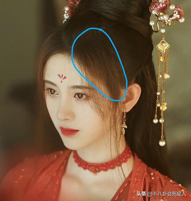 杨幂的发际线是什么样的，14位明星增发妙招