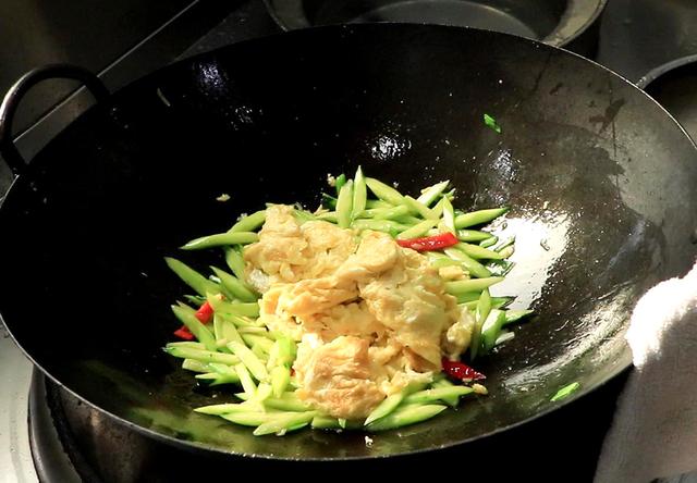 夏天的食物有哪些，夏天吃的食物有哪些（这5种食物别错过）