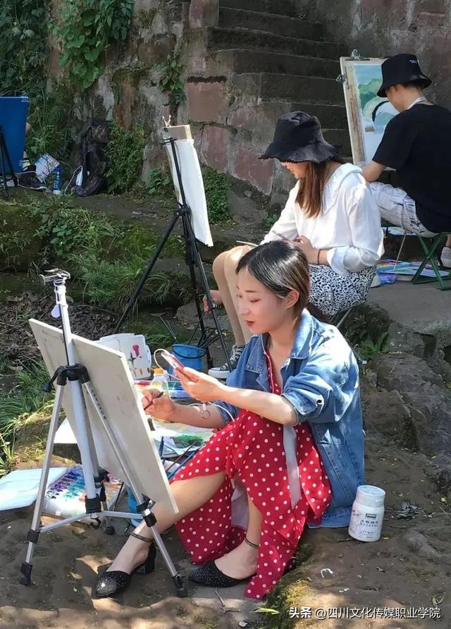 快乐星球第三部的简介，快乐星球第三部片尾（在文传什么是快乐星球）