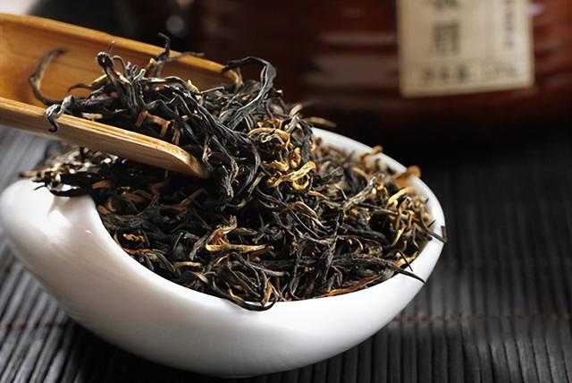 碧螺春的功效与作用，铁观音的功效与作用（一年四季应喝什么茶）