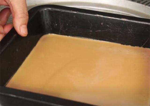 《面粉和糯米粉哪个热量高》，教你千层凉糕的做法（糯米粉跟面粉哪个热量高）