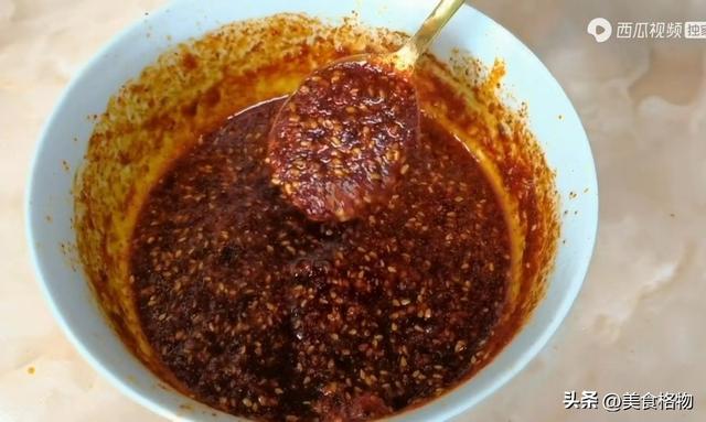 电饼铛做凉皮最简单的做法，在家用电饼铛做凉皮怎么做（电饼铛做凉皮的正确做法）