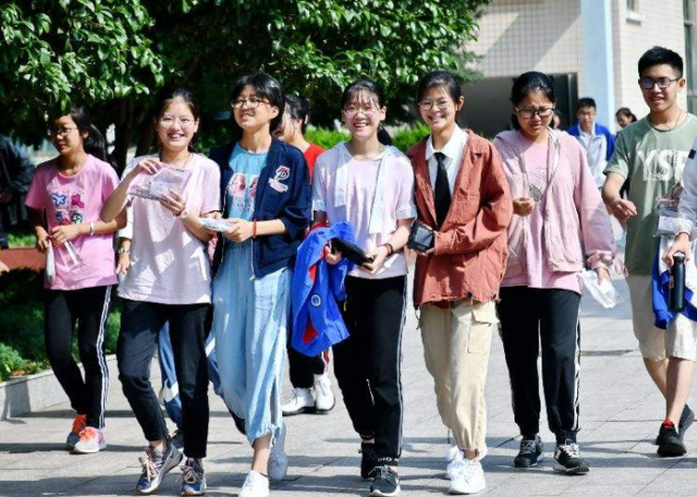 12年义务教育，十二年义务教育是什么（教育部门正面给出回应）