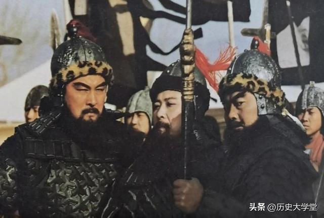 三国演义三顾茅庐，三国演义中的三顾茅庐（只为得到一个诸葛亮吗）