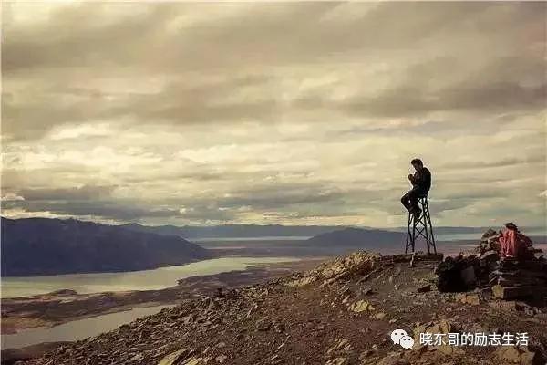 人最好不要算命，一个算命先生的忠告（我劝很多人不要去算命）
