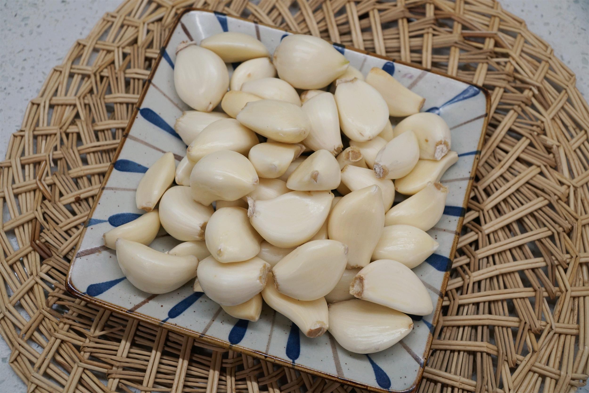 腊八蒜用什么醋好，腊八蒜怎么做（牢记3个窍门）