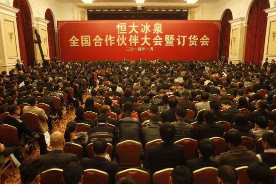 duang 成龙，成龙duang是什么梗（“品牌杀手”成龙大哥）