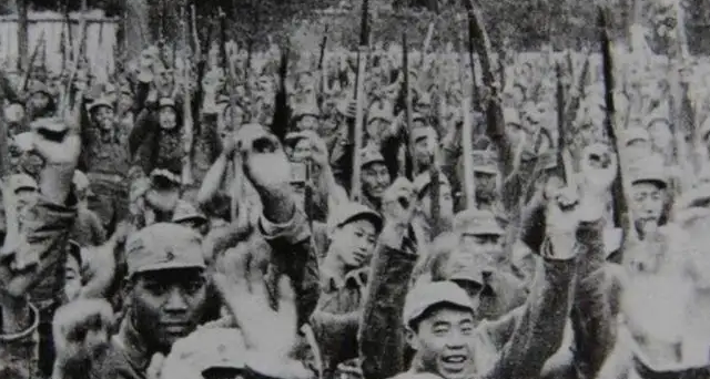 一个集团军有多少人，中国13个集团军（抗日战争时期兵力天花板）