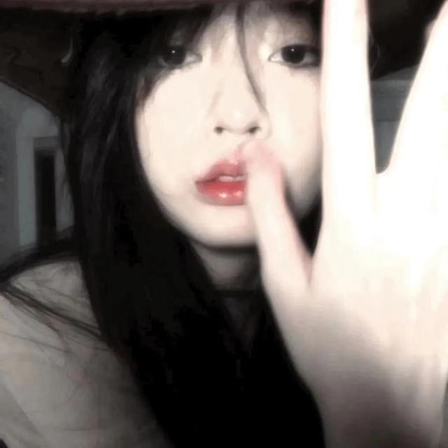 好看的女头吧，微信头像，好看的女头吧（女生头像，今日份氛围感女头）