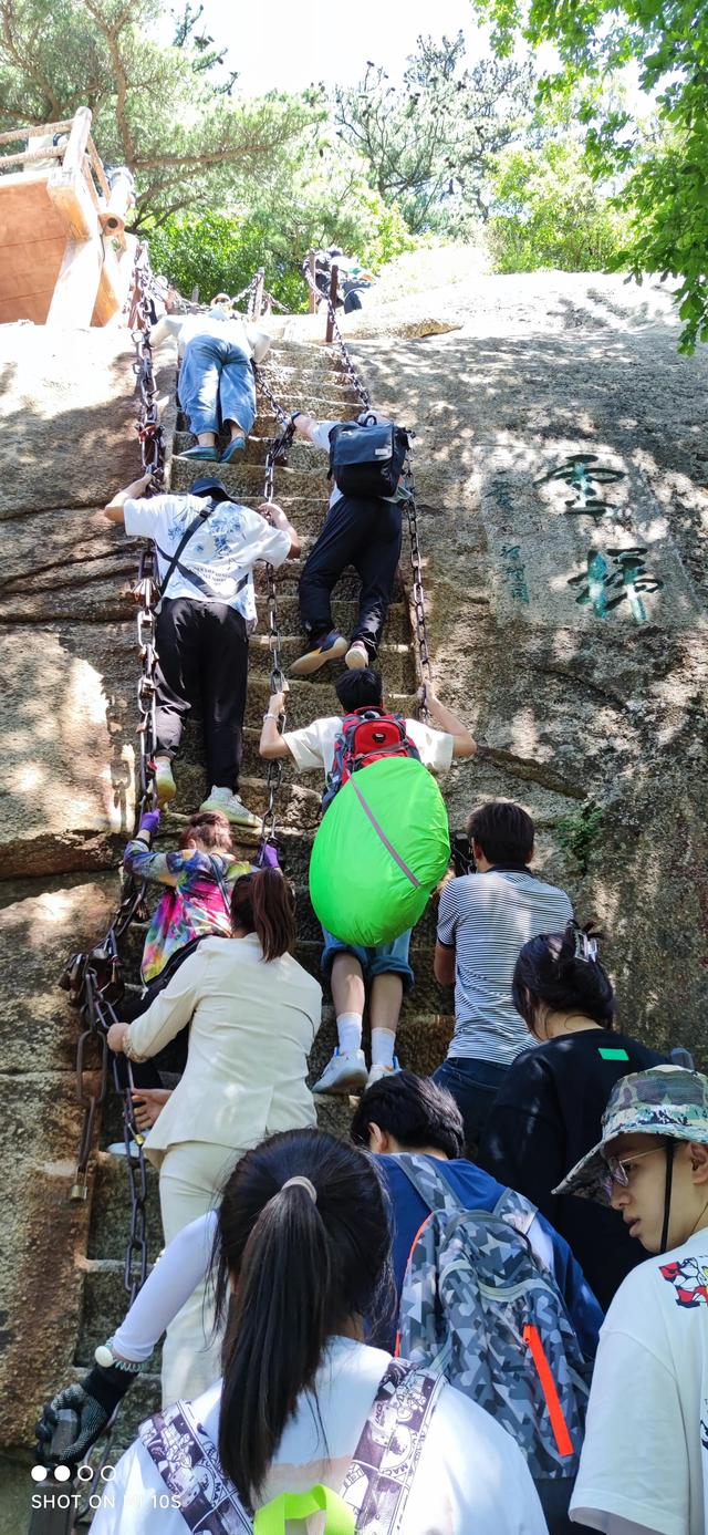 华山一日游最佳路线，如何安排华山一日游的登山路线（华山一日游<玉泉院徒步上山）