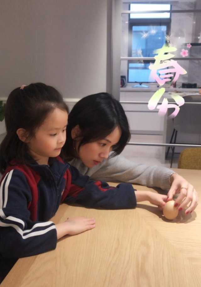 曹曦文演过的电视剧，曹曦文在什么电视剧中饰演燕（离婚后成单亲妈妈独自抚养女儿）