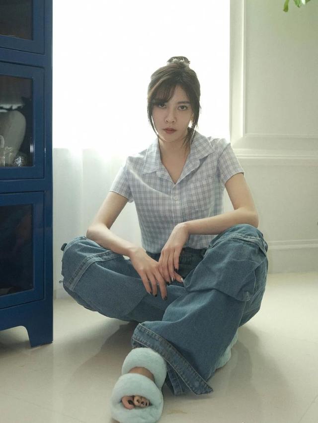 去海边穿什么鞋子合适，去海边沙滩穿什么鞋最合适（今夏最火的4双新鞋）