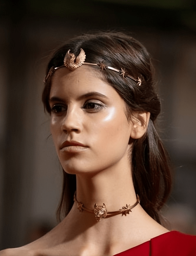 头饰设计(论古罗马头饰纹样及其创新运用) - 赤虎壹号