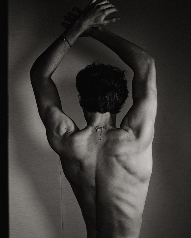 世界第一美少年，世界美少年（12岁就被誉为“世界第一美少年”）