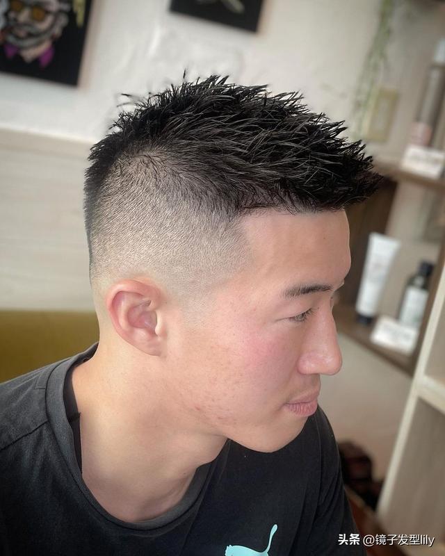 男士长发发型图片，帅气的男中长发发型（4种又帅又时尚的男士发型）