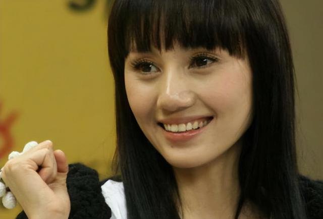 孙俪的各种短发发型，留短发很美的6位女星