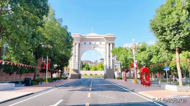 武汉东湖外国语学校，2021武汉东湖外国语学校高考喜报成绩、本科一本上线人数情况（武汉7所学校公布2022招生简章）