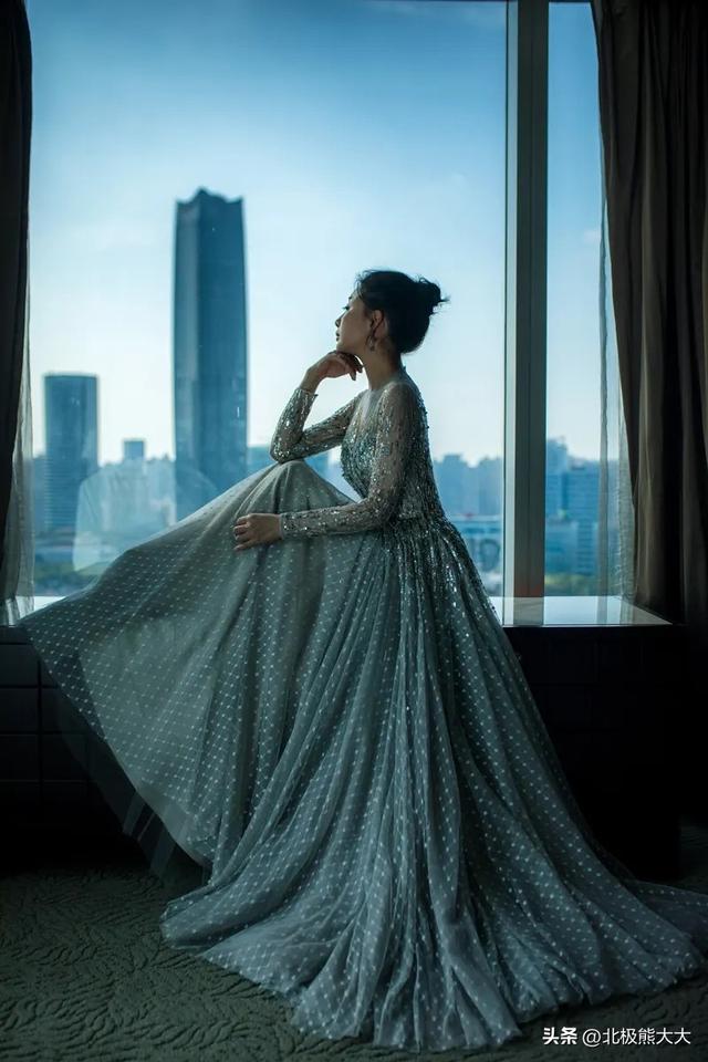 殷桃主演过的电视剧，黄晓明和殷桃一起演的是哪部电视剧（“不老水蜜桃”殷桃的上位史）