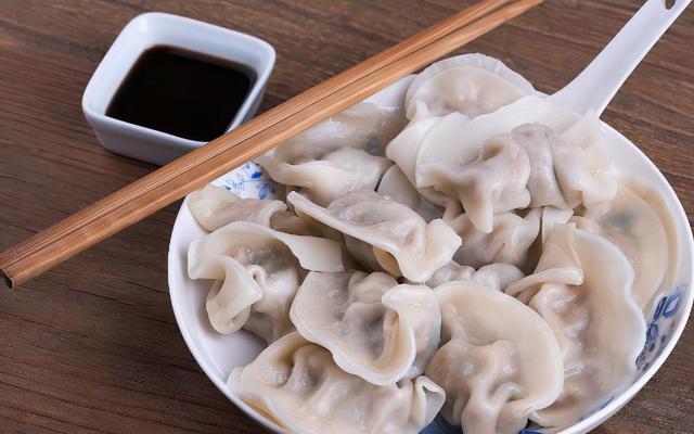 各种饺子馅的做法，各种饺子馅的做法大全图片（分享16种饺子馅调法）