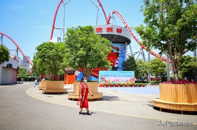 欢乐谷在哪个区，欢乐谷在哪个城市（武汉有我国华中地区第一座欢乐谷）