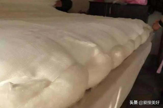 教你如何套被套！，如何套被套简单（这些事关健康的知识一定要知道）