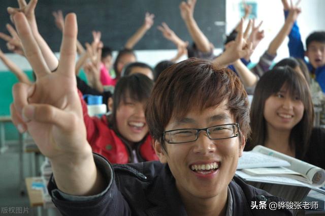 华北水利水电大学专业排名，2018华北水利水电大学优势专业排名情况（同桌进入国家电网）