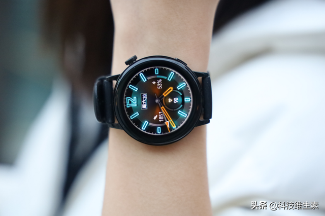 华为watchgt3，华为智能手表watch3和gt对比（细嗅蔷薇”：华为WATCH）