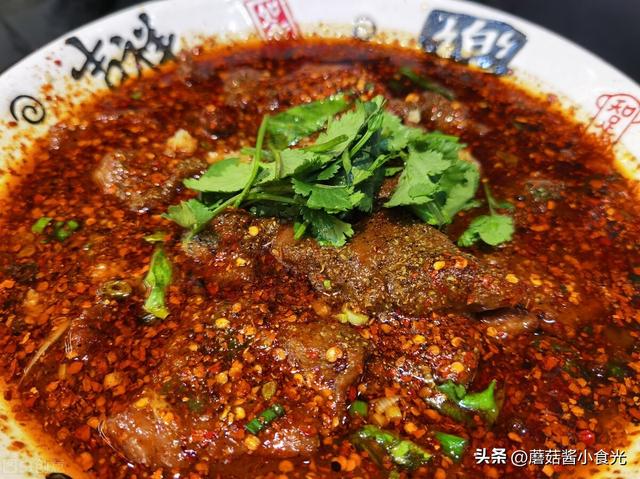 家庭聚餐菜单14个菜，适合请客的12道家常菜（这6道寓意好的硬菜安排上）