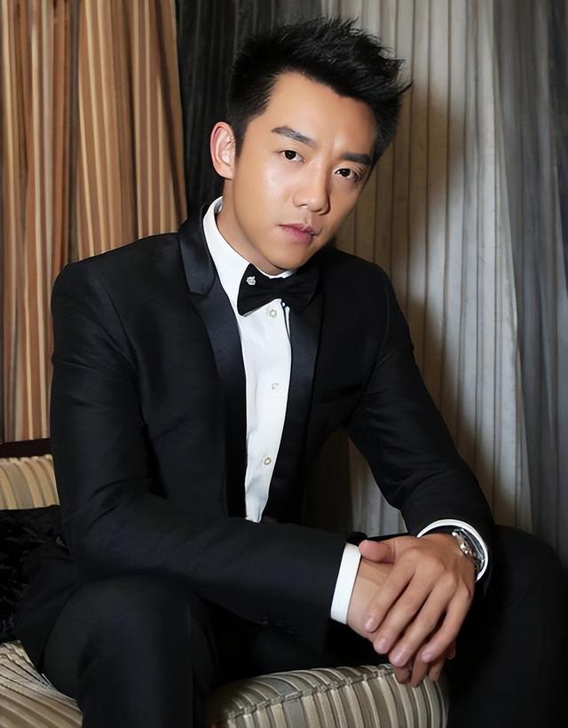 程晓玥和郑恺分手后再见面，如今回看郑恺和程晓玥的恋情