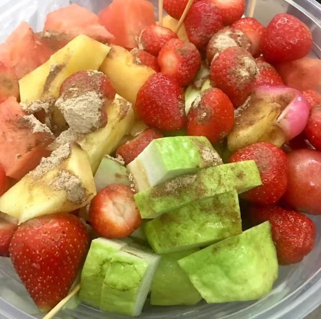甘梅地瓜条的做法，甘梅地瓜条半成品做法（“离谱的食物搭配”）