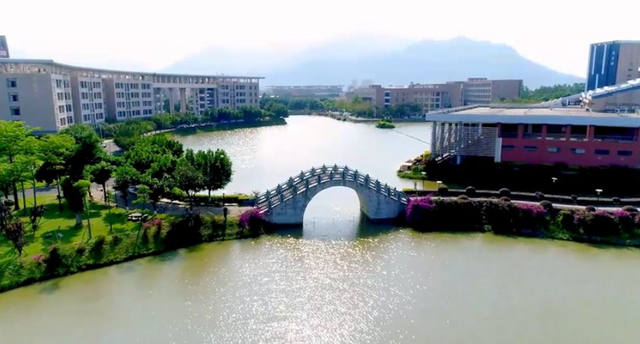 厦门集美大学是几本，集美大学是几本大学（福建省的一本大学名单出炉）