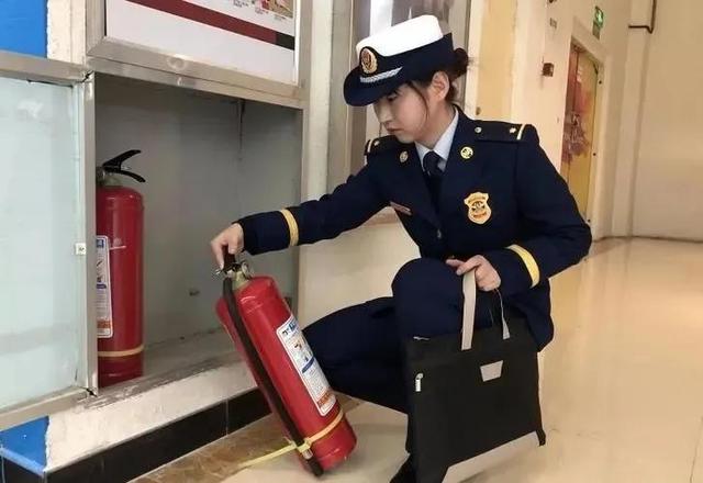 消防证怎么考取需要什么条件，消防证报名条件和要求解读