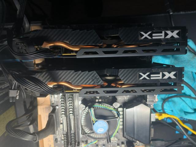 crossfire 效果，我终于用上了双卡CROSSFIRE