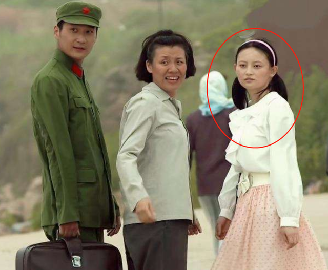 鲍莉和鲍蕾是什么关系，鲍莉和鲍蕾（腾格尔玲花关系不一般）