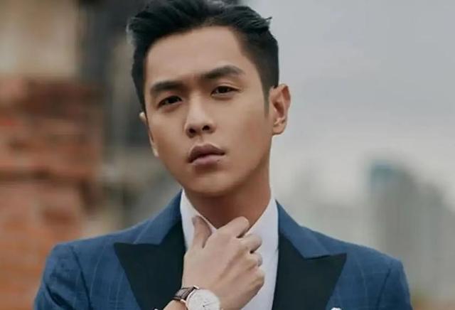 雪豹萧雅扮演者，雪豹萧雅扮演者是谁（12年后再看《雪豹》）