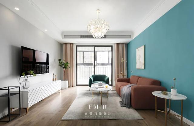 家具颜色搭配的技巧，室内家具颜色搭配的技巧（沙发颜色跟着这5条技巧走）