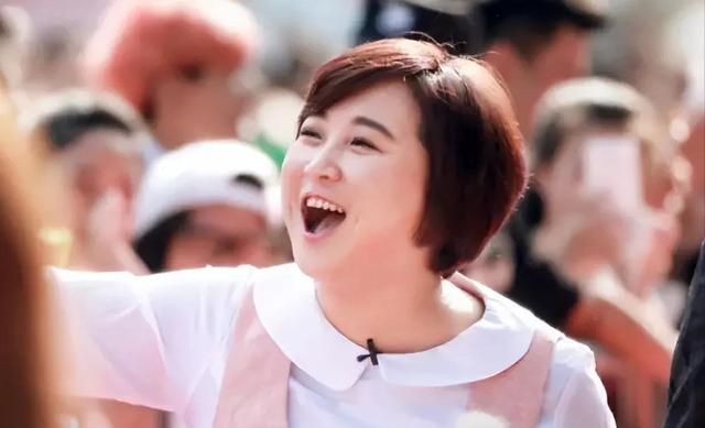 为什么贾玲越来越胖了，肥胖背后的原因令人泪目