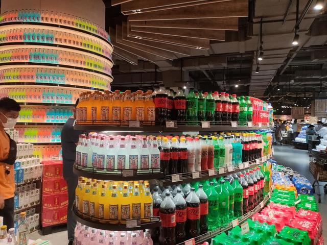 碳酸饮料有哪些，碳酸饮料有哪些危害（是时候盘点一下国潮汽水了）