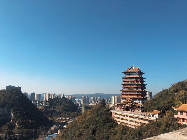 七八月份去哪里旅游比较好，七八月适合带孩子去哪里旅游（8月的旅行清单来了）