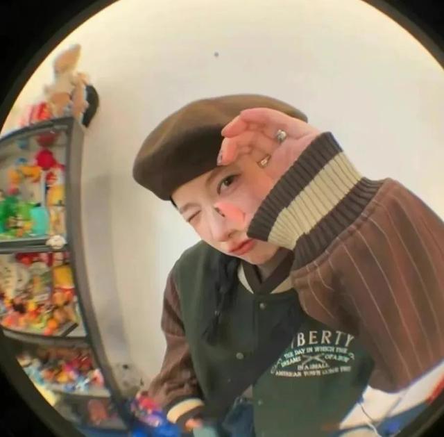 逛街发朋友圈的句子，发朋友圈表示累的句子（记录日常生活发朋友圈的句子）